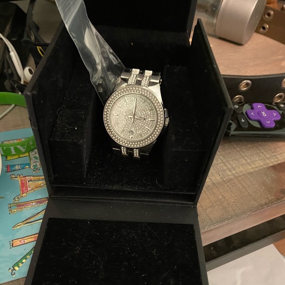 - Bulova Bustdown watch never sold - Picture 1 of 5